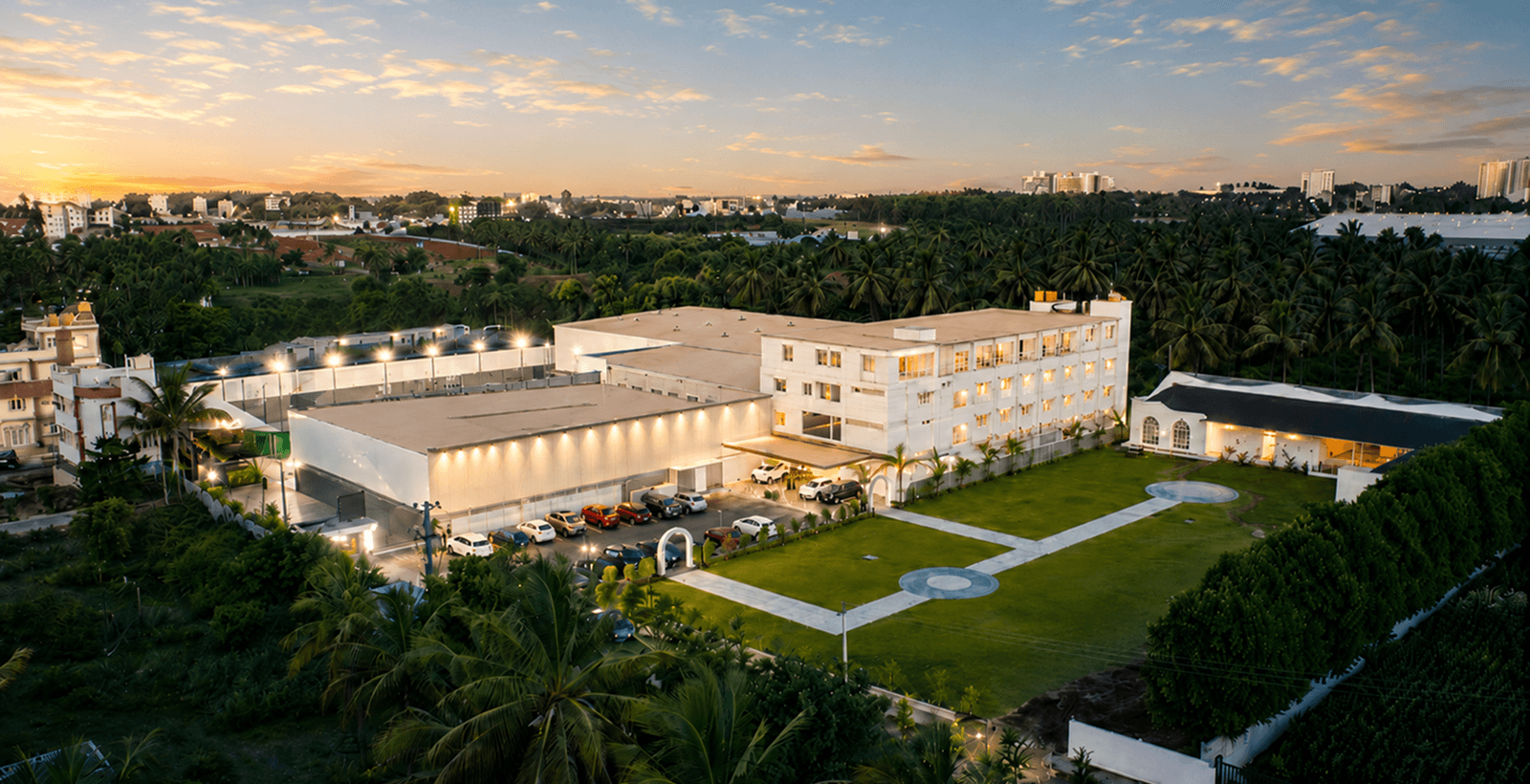 One Destination. Endless PossibilitiesDiscover the scale, experiences, and spaces that make Cosmion truly one of a kind.